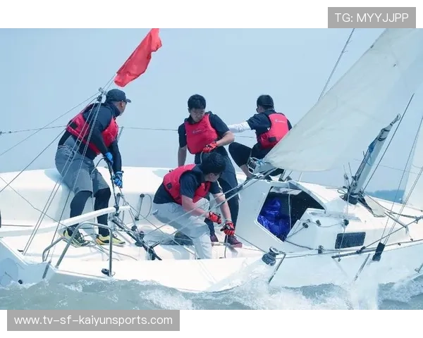 赛事幕后花絮展示工作者日常，参赛花絮